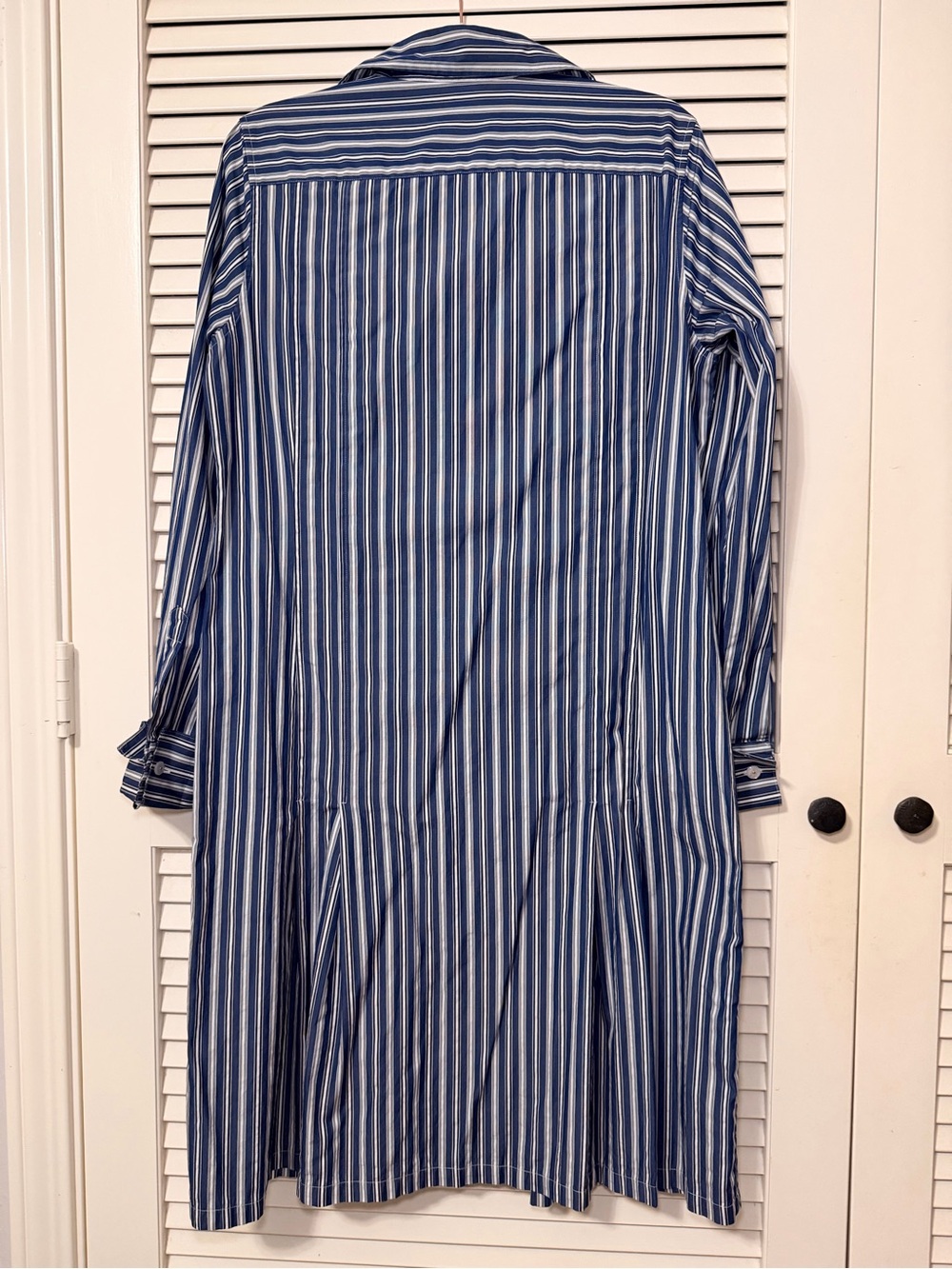 Brooks Brothers Navy/White Striped Button Front dress with pleats - Size 12 - Picture 2 of 8